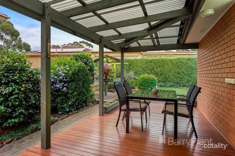 Property photo of 25 Somerset Drive Viewbank VIC 3084