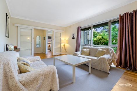 Property photo of 11 Surrey Road Mount Waverley VIC 3149