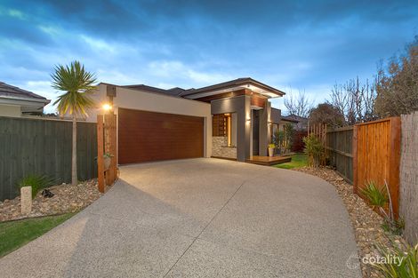 Property photo of 24 Coorong Circle Waterways VIC 3195
