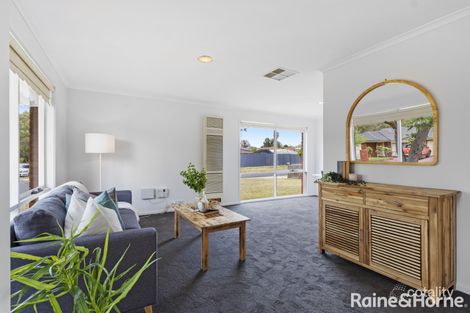 Property photo of 37 Pennyroyal Crescent Kurunjang VIC 3337