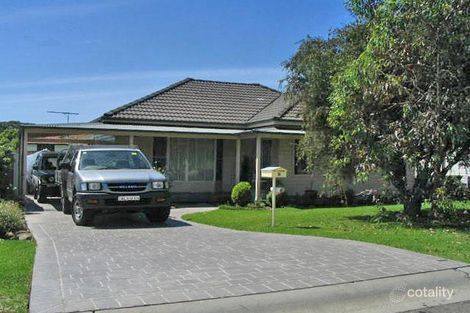 8 Balfour Ave, Caringbah, NSW 2229