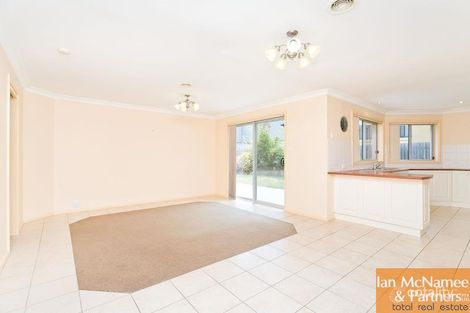 Property photo of 17 Ironbark Circuit Jerrabomberra NSW 2619