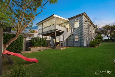 Property photo of 39 Leslie Street Bardon QLD 4065