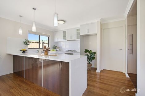 Property photo of 2/9 Donnolley Court Lavington NSW 2641