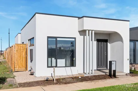 Property photo of 20 Arrowgrass Walk Thornhill Park VIC 3335