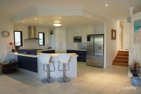 Property photo of 28 Lighthouse Drive Boyne Island QLD 4680