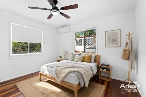 Property photo of 6 Caroline Street Riverview QLD 4303