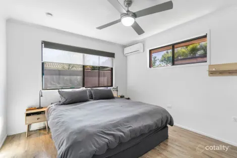Property photo of 22 Egan Street Beachmere QLD 4510