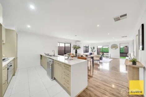 Property photo of 16 Cooma Place Burnside Heights VIC 3023