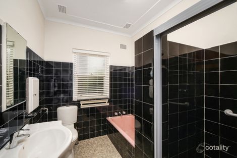 Property photo of 121 Victoria Street East Gosford NSW 2250
