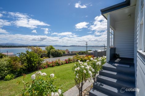 Property photo of 76 Lewisham Scenic Drive Lewisham TAS 7173