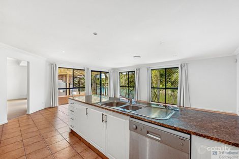 40 Martingale Cct, Clear Island Waters, QLD 4226