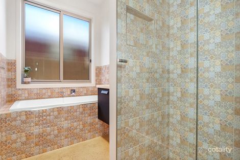 Property photo of 3 Steneker Crescent Yarrawonga VIC 3730