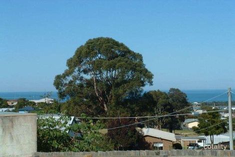 Property photo of 175 Myer Street Lakes Entrance VIC 3909