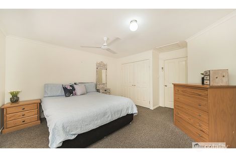 Property photo of 7 Banksia Place Kawana QLD 4701