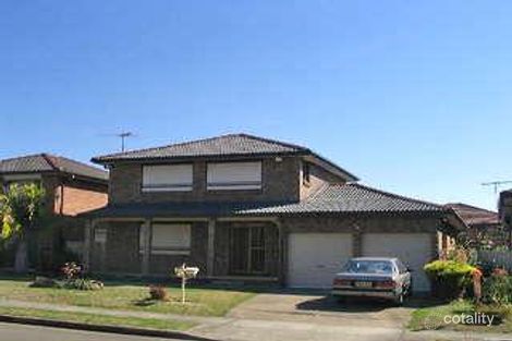 52 St Kilda St, St Johns Park, NSW 2176