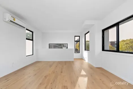 Property photo of 17 Devon Place Footscray VIC 3011