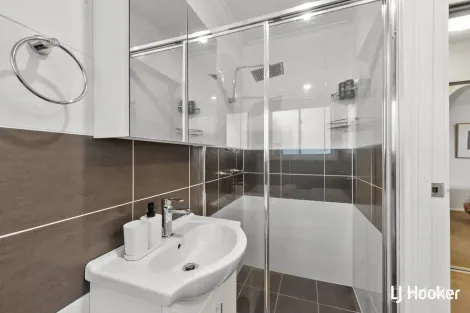 Property photo of 83 Owen Dixon Drive Evatt ACT 2617