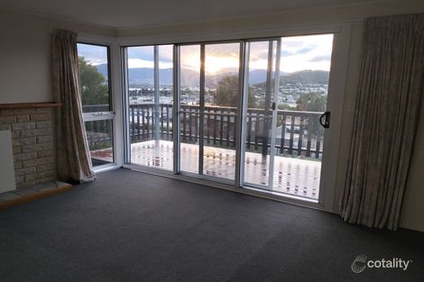 Property photo of 2/16 Cottesloe Street Lindisfarne TAS 7015