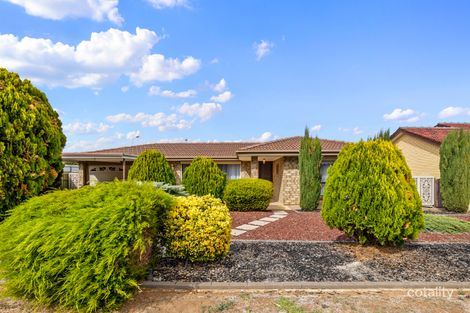 11 Lepena Cres, Hallett Cove, SA 5158