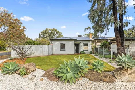 12 Penfold Rd, Elizabeth South, SA 5112