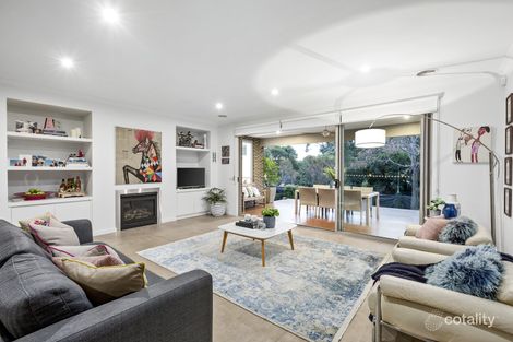 Property photo of 47 Willow Grove Kew East VIC 3102