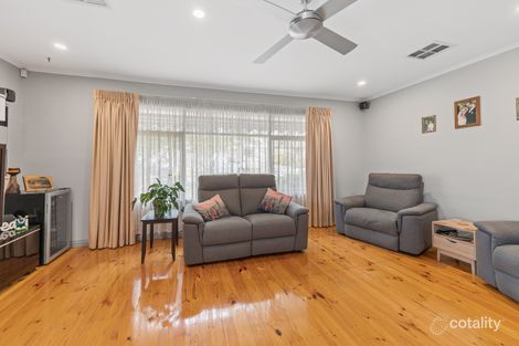 11 Nurrowin Dr, Ingle Farm, SA 5098