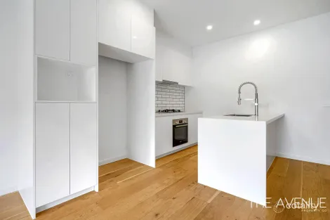 Property photo of 25 Hardy Loop Keysborough VIC 3173