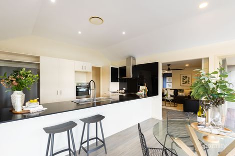 Property photo of 4 Brookvale Close Kenmore Hills QLD 4069
