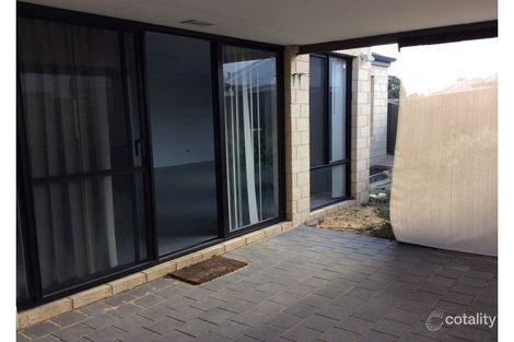 Property photo of 4/121 Eighth Road Armadale WA 6112