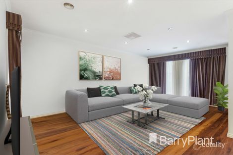 Property photo of 17 Penny Crescent Hoppers Crossing VIC 3029