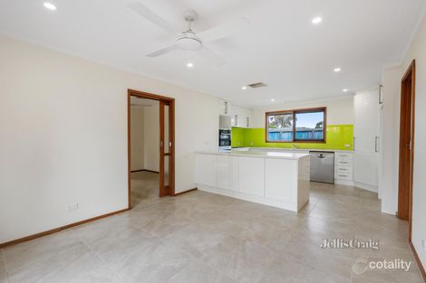 Property photo of 39 Greenock Crescent Wantirna VIC 3152