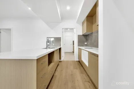 Property photo of 113 Bingham Circuit Thornhill Park VIC 3335