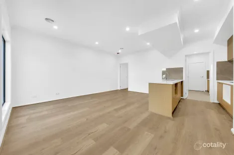 Property photo of 117 Bingham Circuit Thornhill Park VIC 3335
