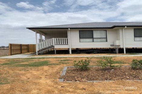 2/40 Vivian Hancock Dr, North Booval, QLD 4304