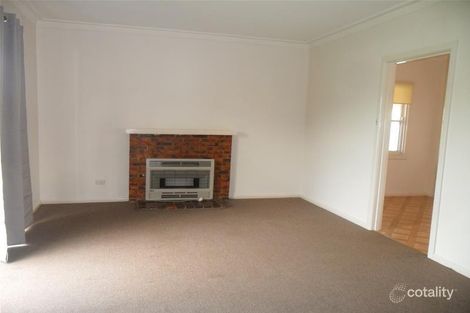 Property photo of 4 Willow Court Narre Warren VIC 3805