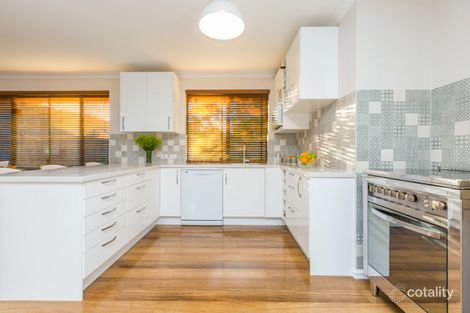 Property photo of 6 Foppoli Mews Hamilton Hill WA 6163