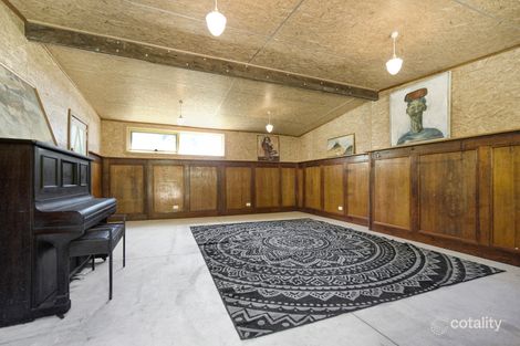 Property photo of 40 Yarrowee Parade Redan VIC 3350