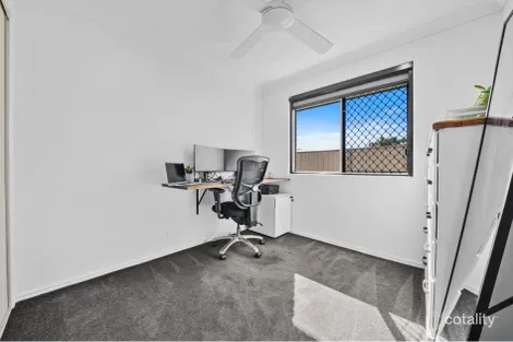 Property photo of 7 Gerbera Place Regents Park QLD 4118