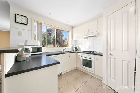 Property photo of 18 Carly Close Narre Warren South VIC 3805