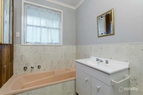 Property photo of 21 Titan Street Whittington VIC 3219