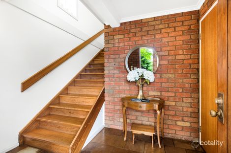 Property photo of 5 Cromwell Place Highton VIC 3216
