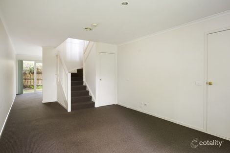 Property photo of 17 Crown Close Oakleigh East VIC 3166