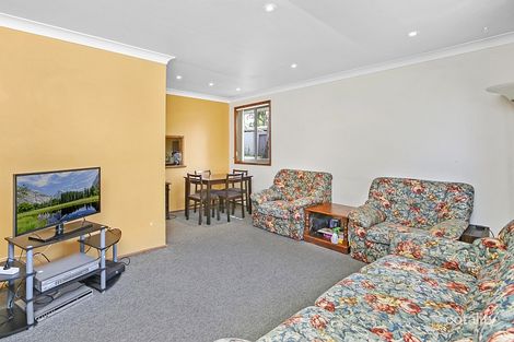 Property photo of 12 Resthaven Avenue Charmhaven NSW 2263