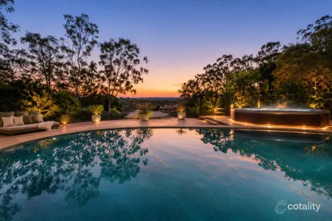Property photo of 25 Uplands Drive Parkwood QLD 4214
