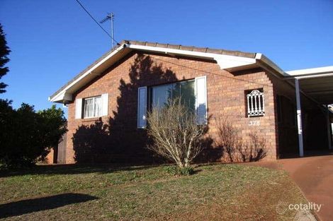 378 Hume St, Centenary Heights, QLD 4350