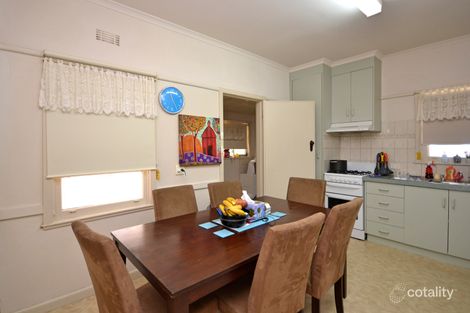 Property photo of 2 Sinclair Place Horsham VIC 3400