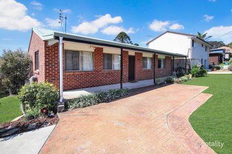 Property photo of 4 Elanora Street Dalmeny NSW 2546