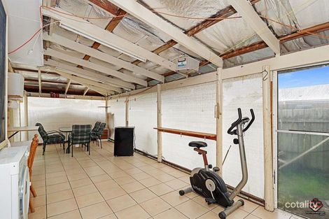 Property photo of 33 Bunker Avenue Urraween QLD 4655