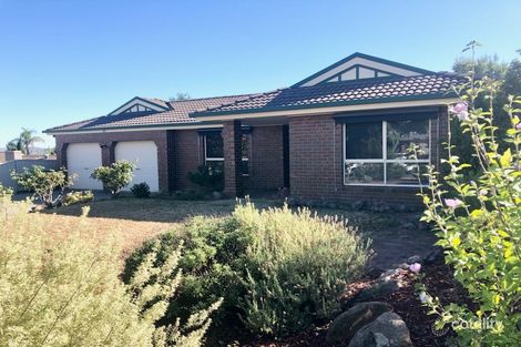 2 Falcon Cct, West Wodonga, VIC 3690